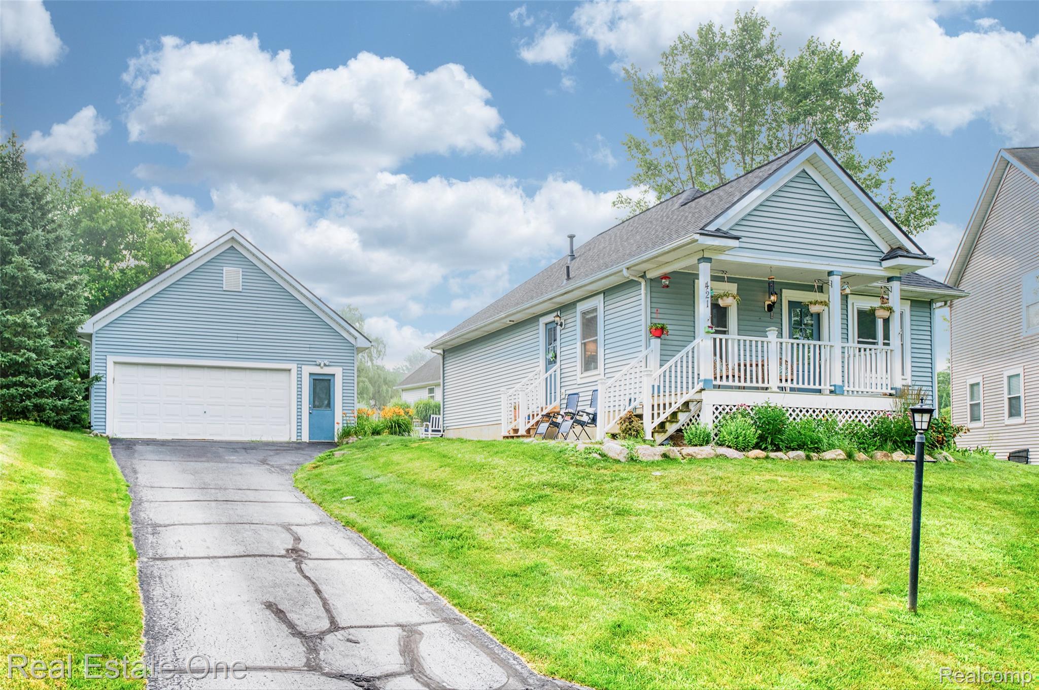 421 Montclair Lane