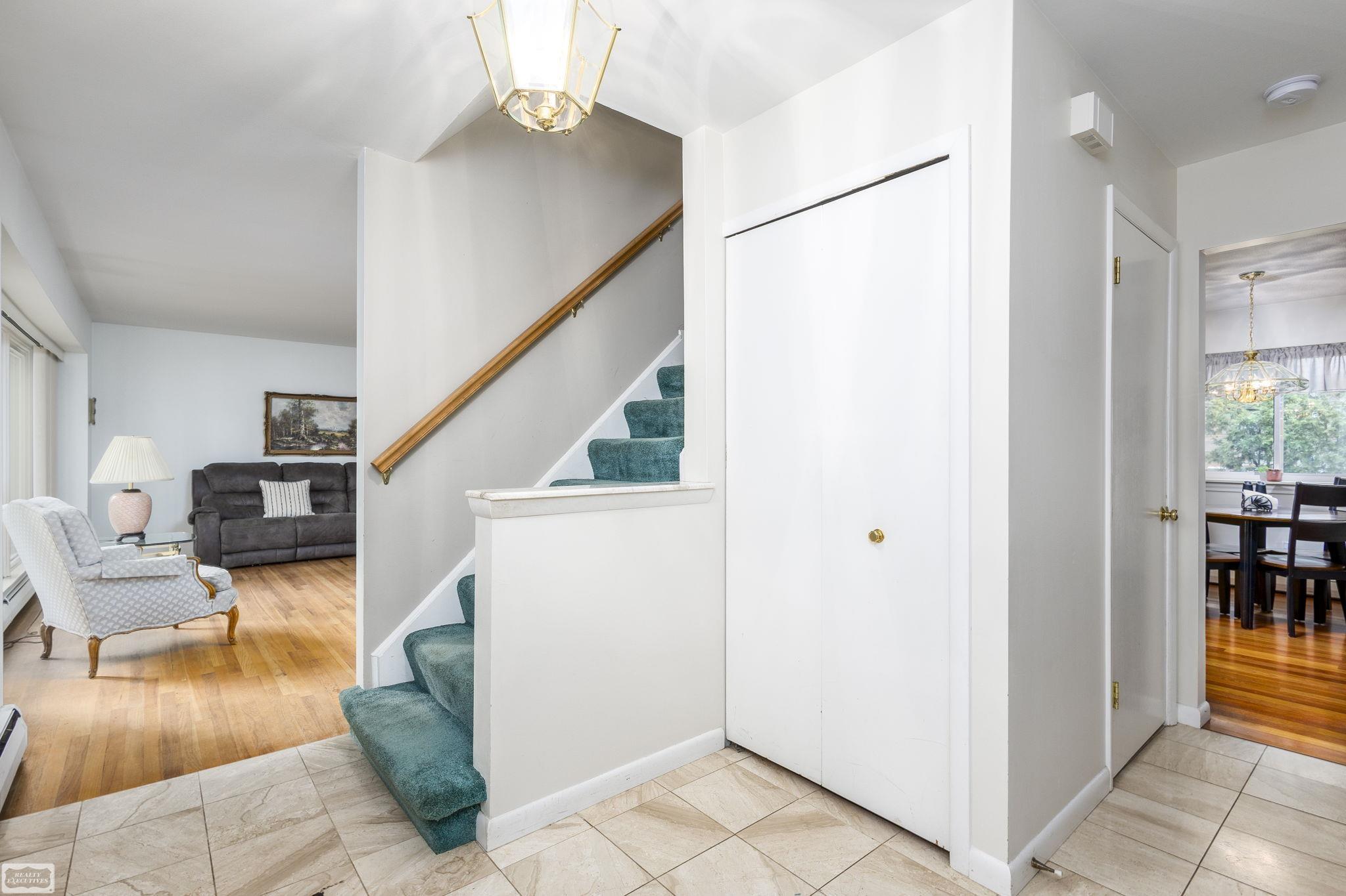37154 Tall Oak Drive