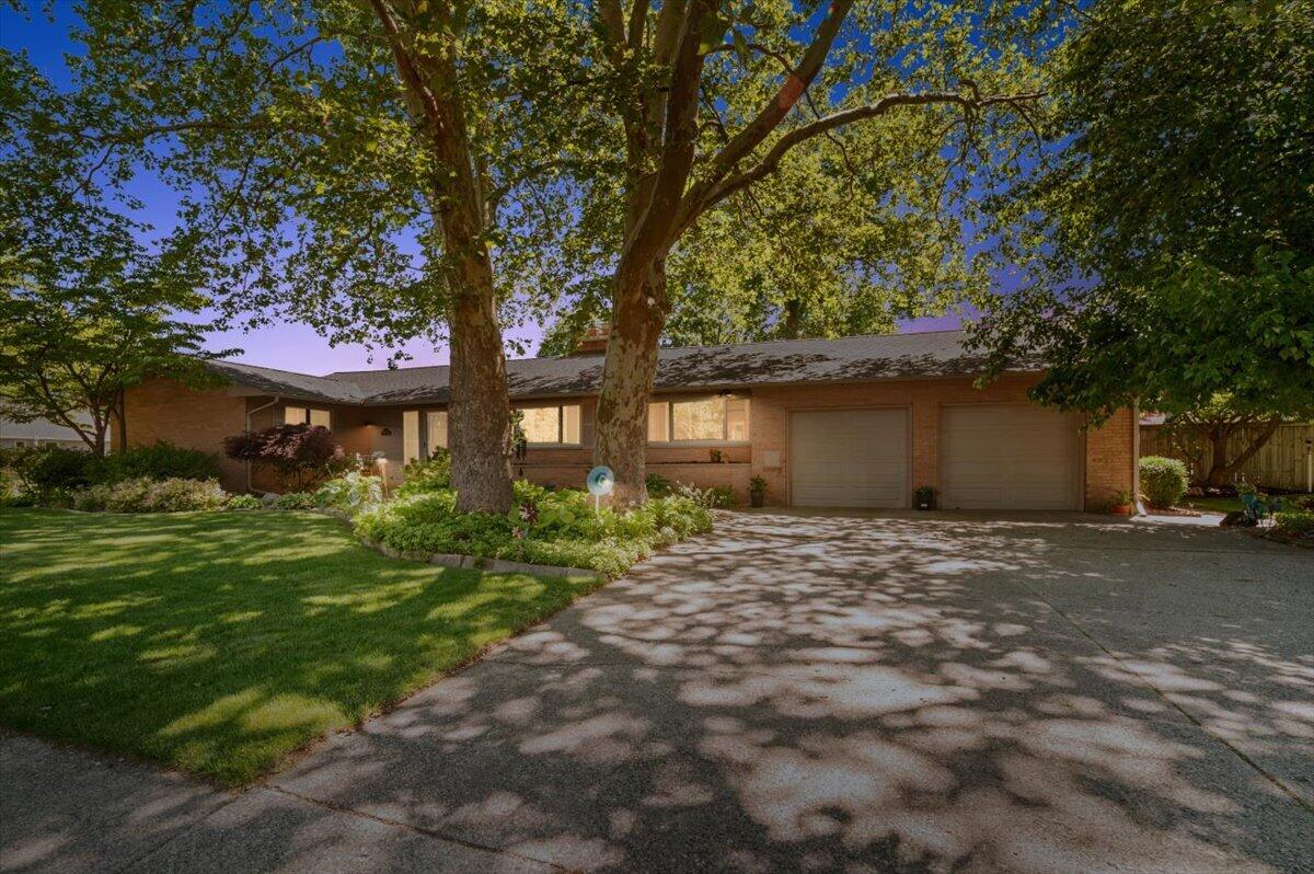 3666 Aaron Avenue SW