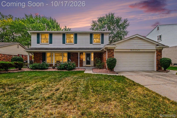 36641 MUNGER DR, LIVONIA, MI 48154 - Image dc4e086662bfb398223e00fc5e2028d9/3043621759