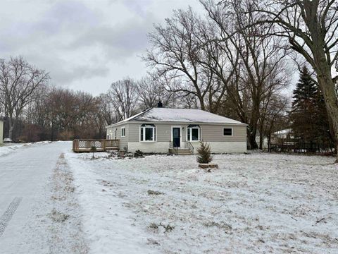 Photo of 3200 Amelia Avenue, Mt Morris Township, MI 48433 (MLS # 5050196402)