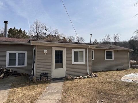 8034 N Johnson Road Elk Township MI 49644