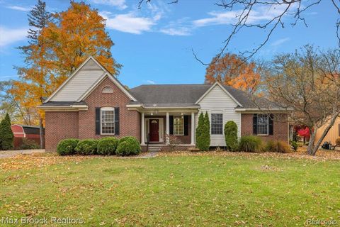 23451 Sans Souci Street Farmington Hills City MI 48336