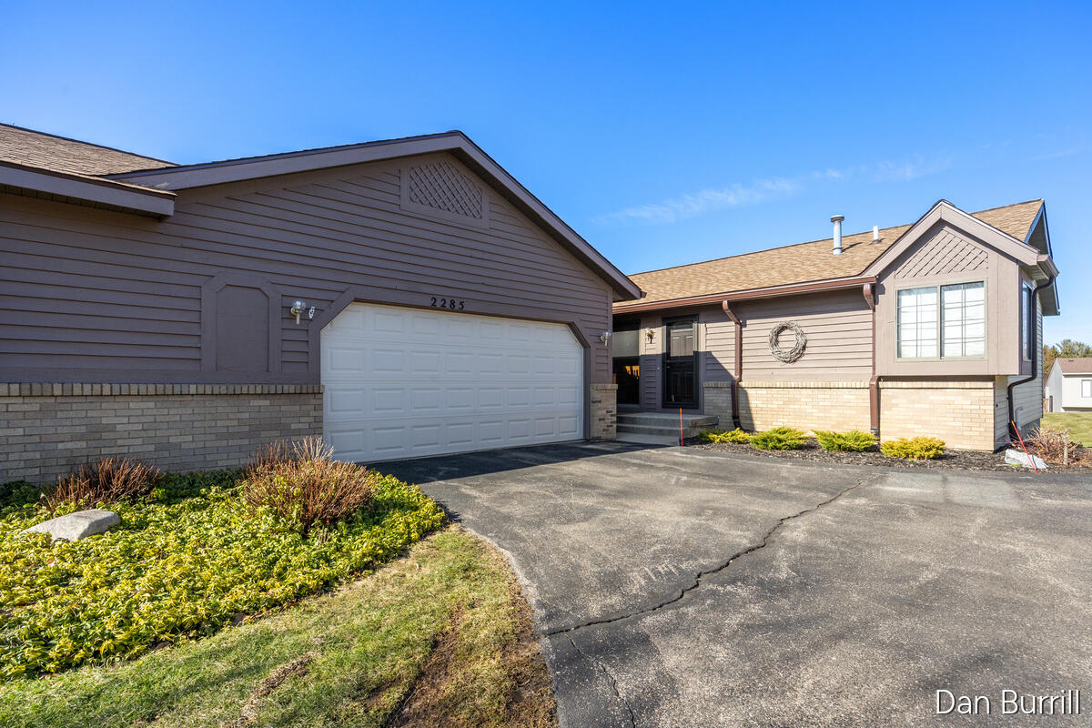 2285 Bridle Creek Street SE