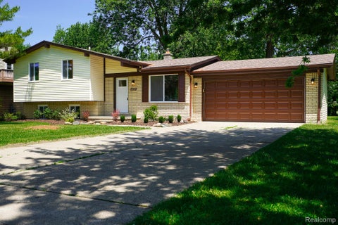Photo for 48297 Mallard Drive