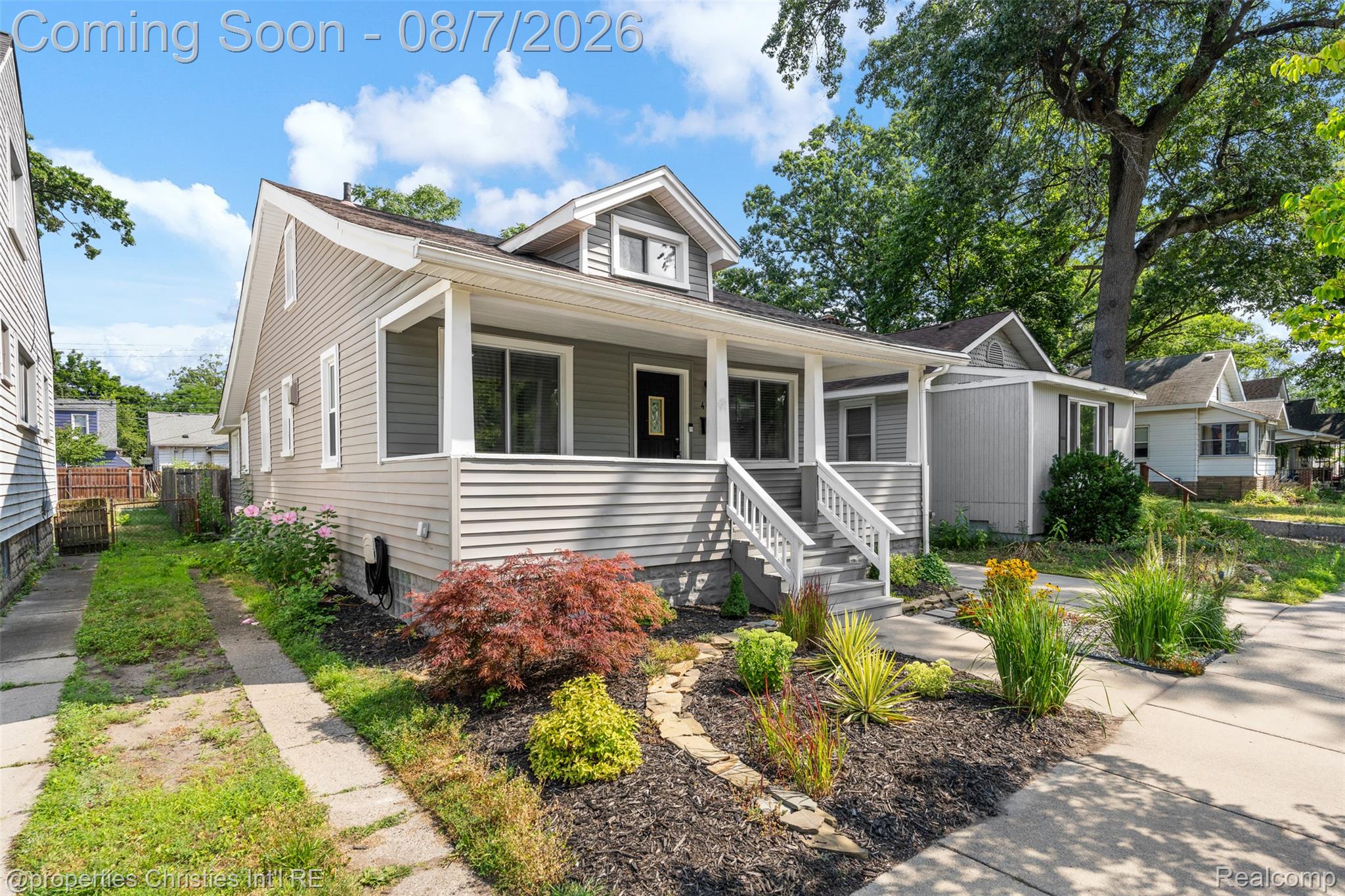 460 W Chesterfield Street