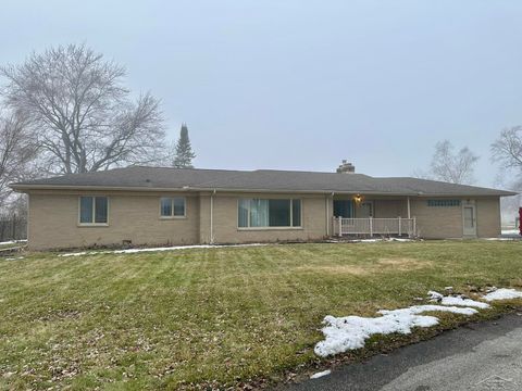 76 Cedar Drive Hampton Charter Township MI 48708