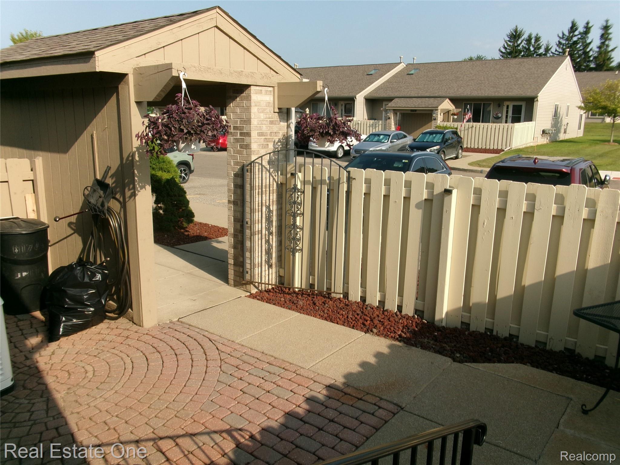 61745 VALLEY FORGE Drive 1