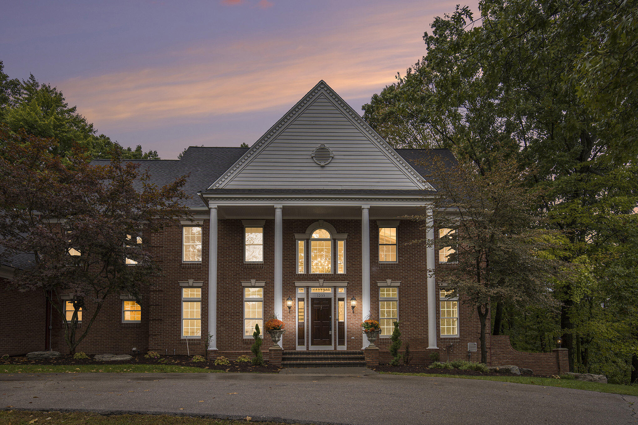 1233 Ballybunion Court SE