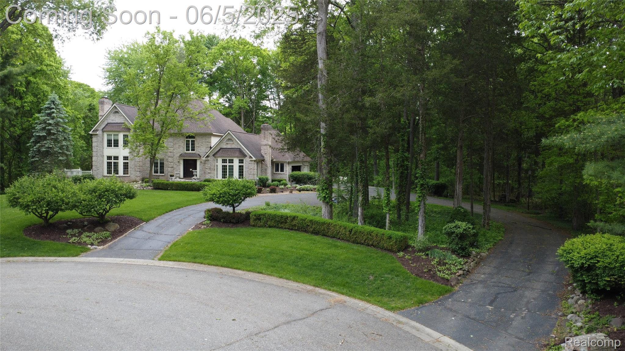4270 ARGENTA Drive