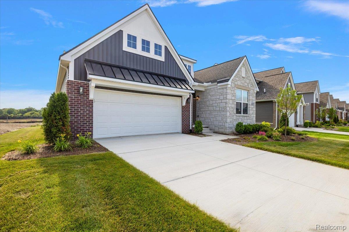 2352 Provencal Drive