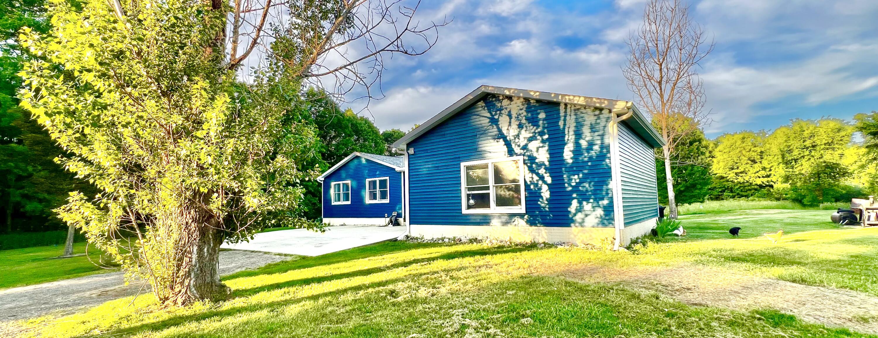 4491 N Waldron Road