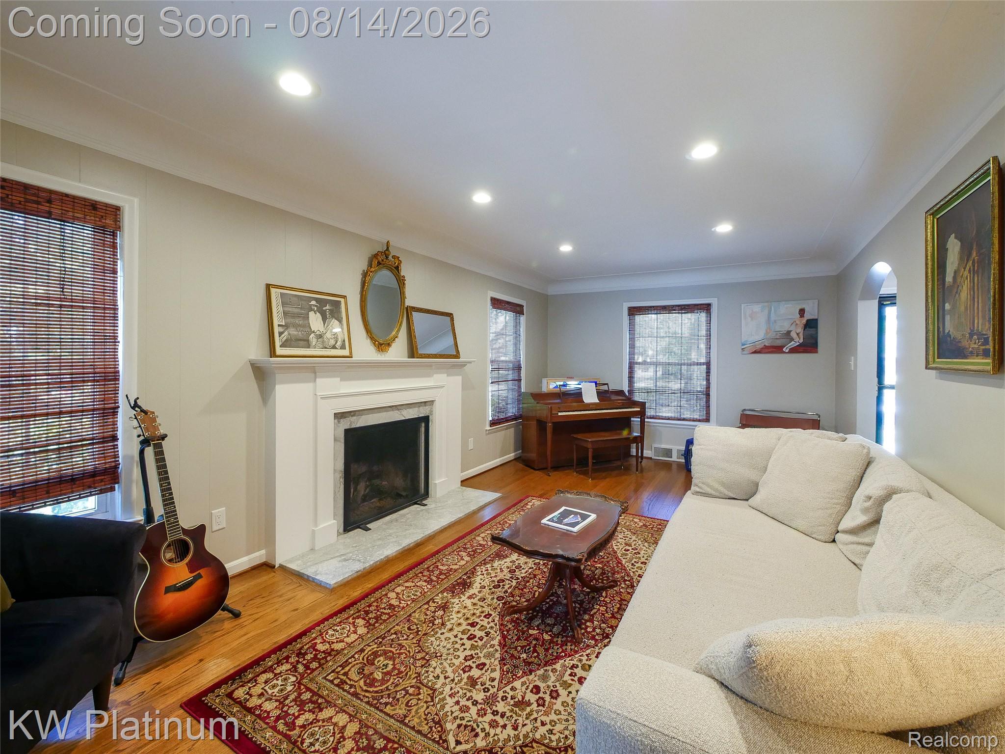 657 Hawthorne Road