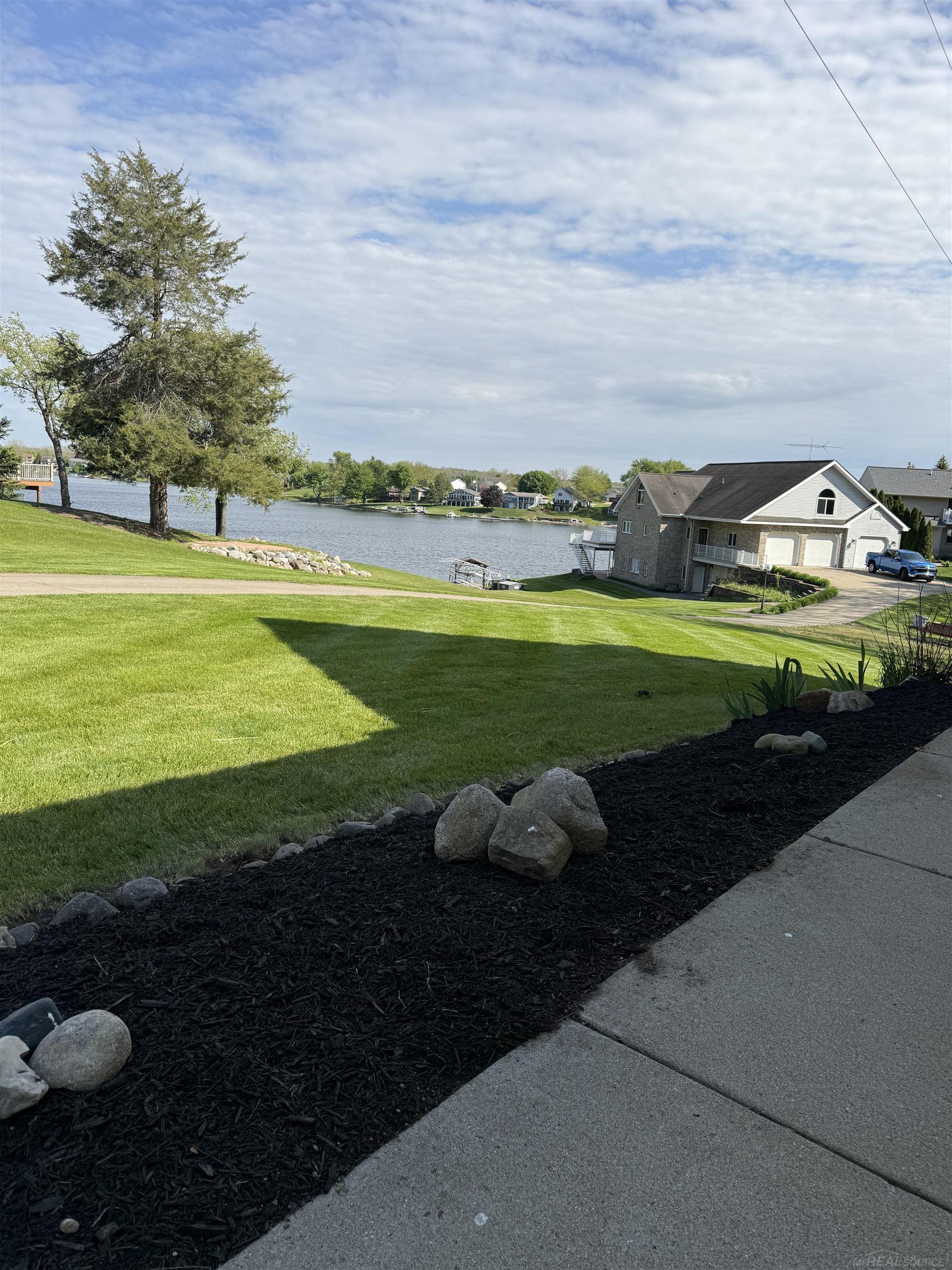 14235 Northmoor Drive