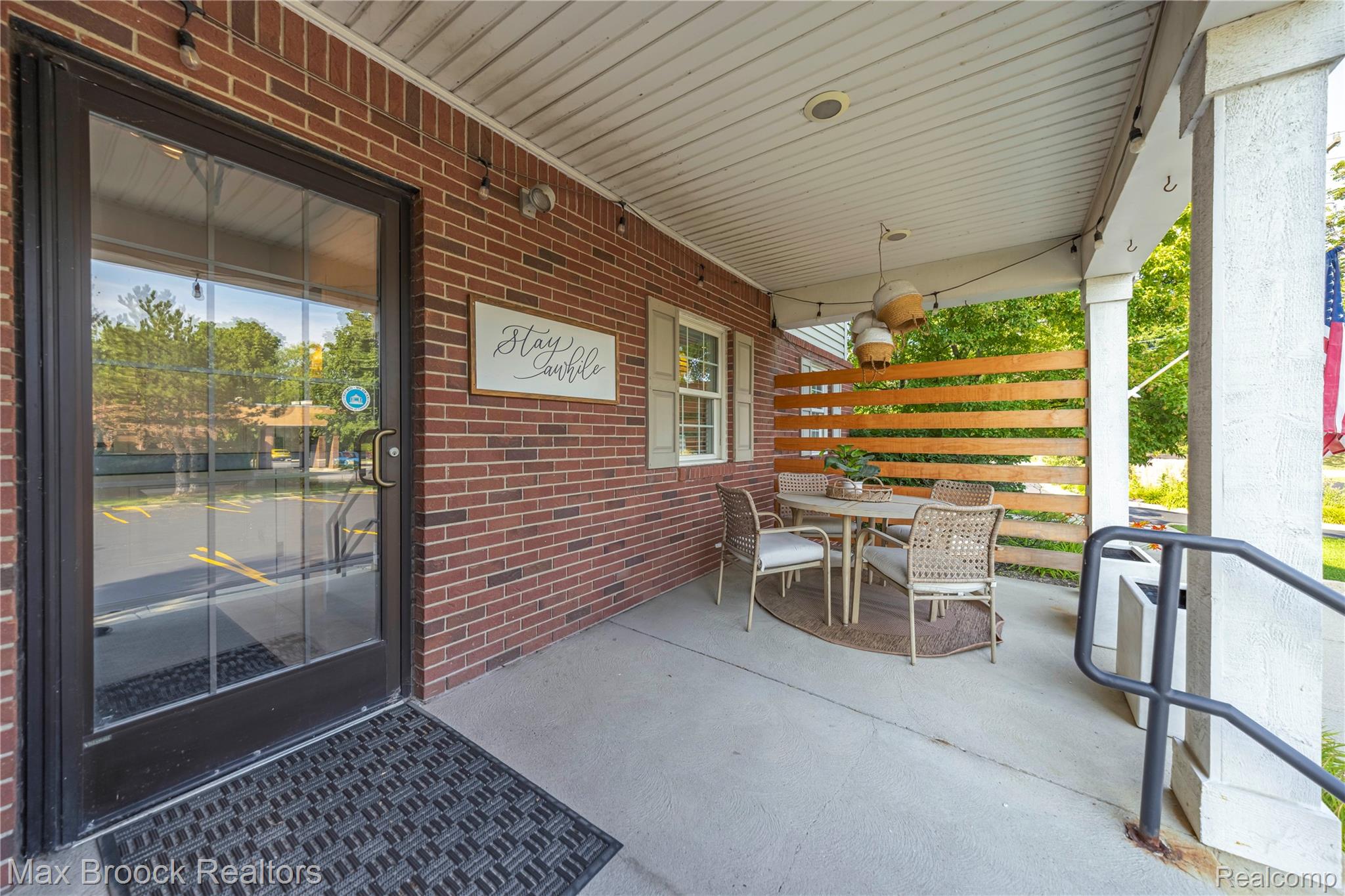 110 S Washington Street