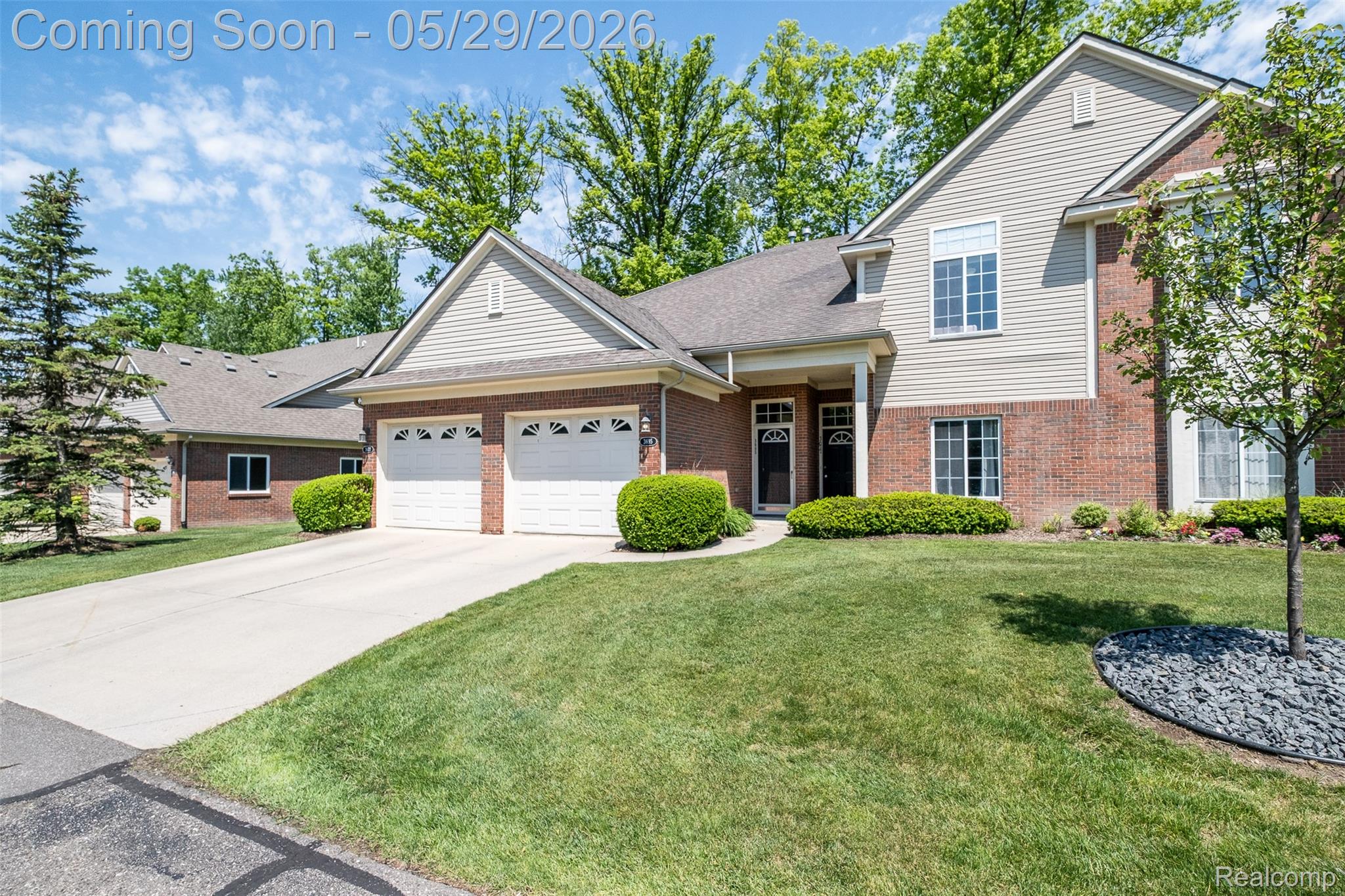 3695 Eagle Creek Drive