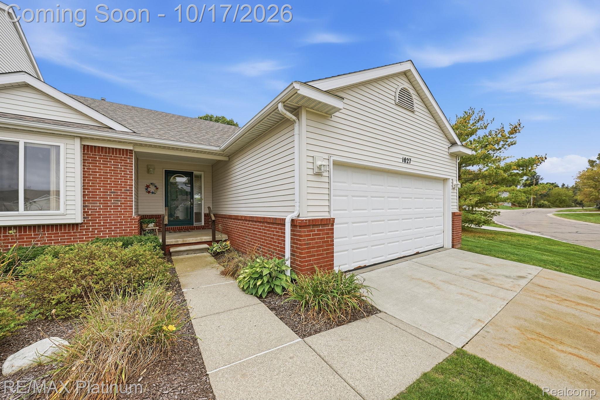 1027 Spirea Drive