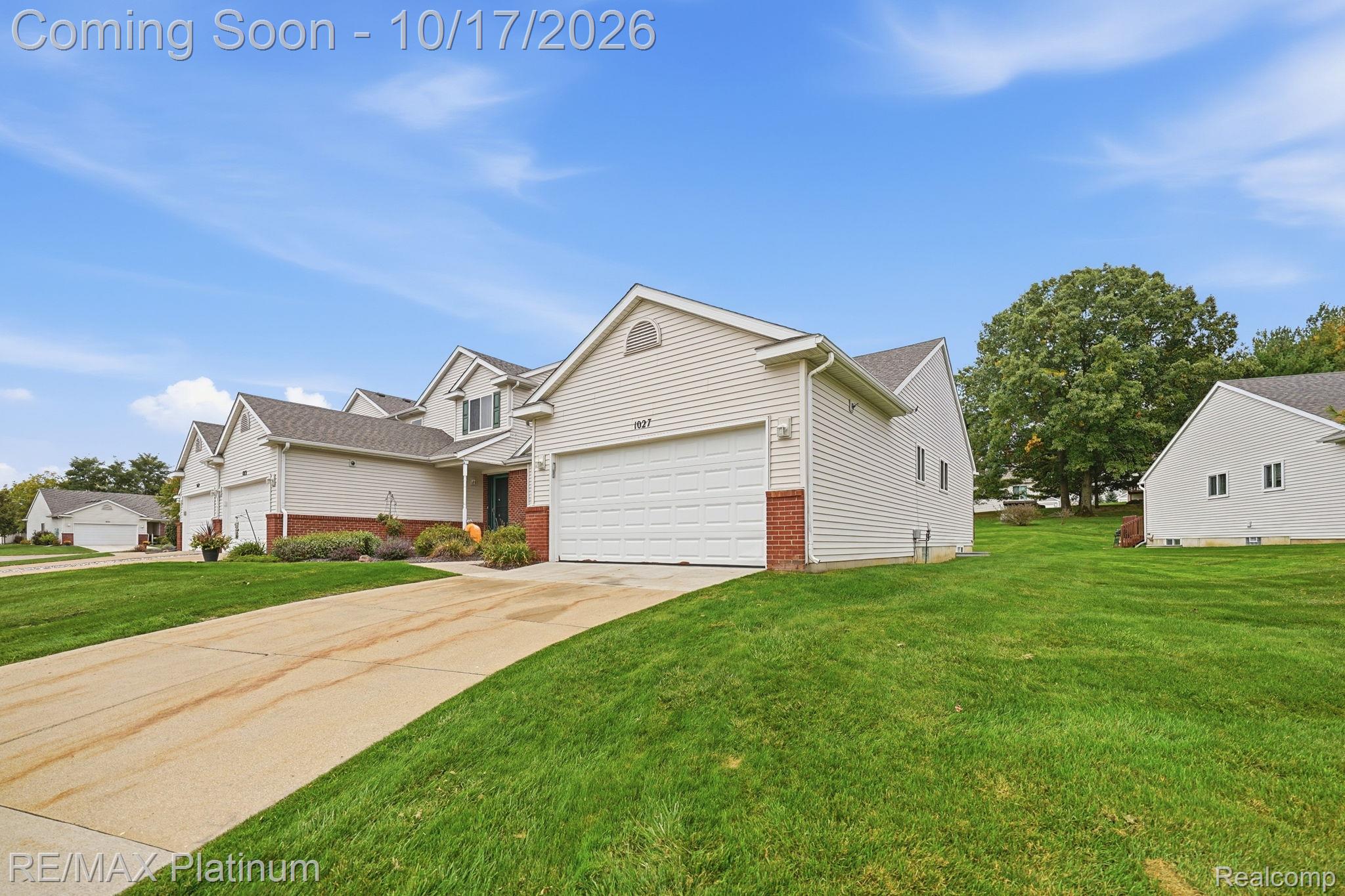 1027 Spirea Drive