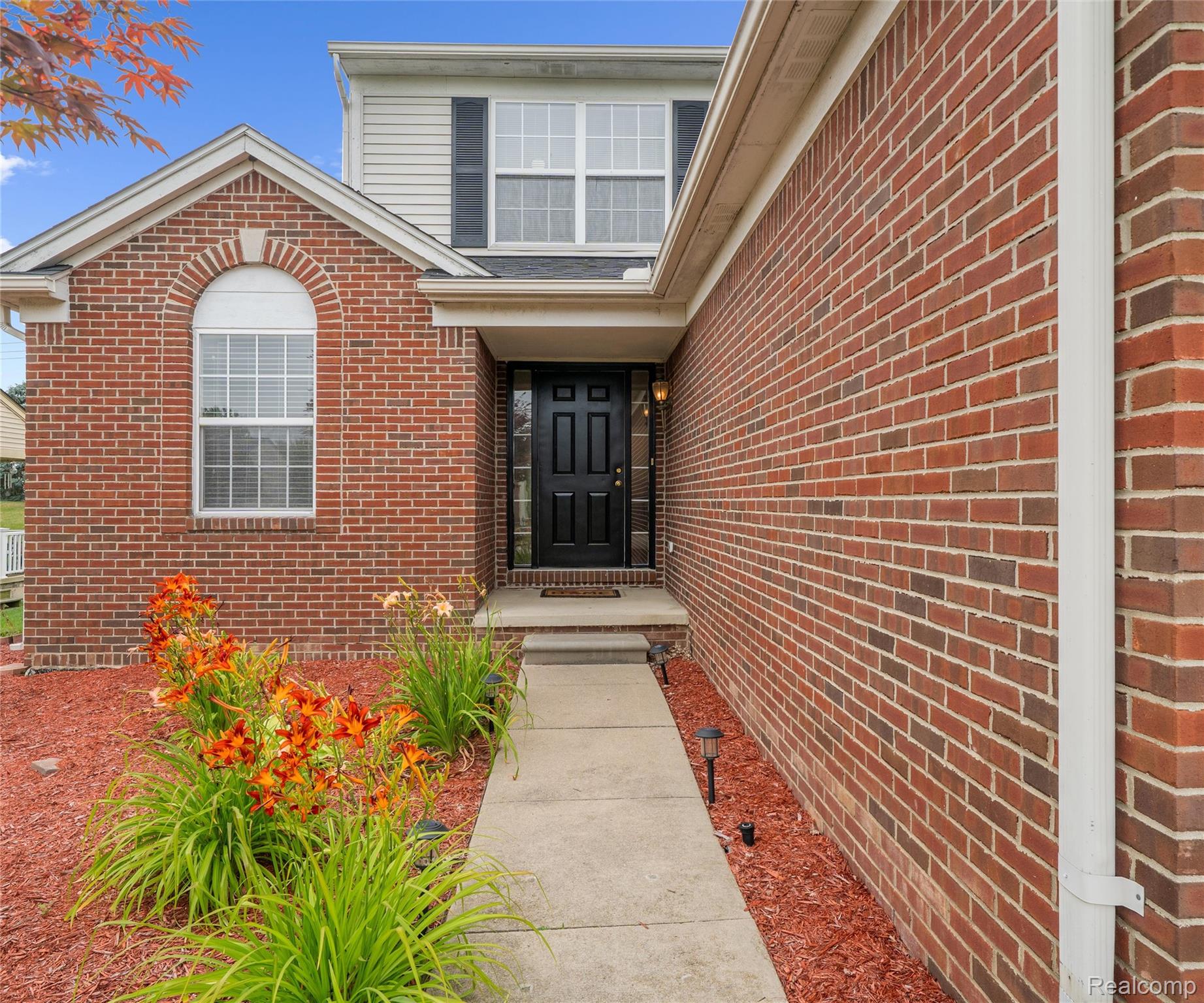 5864 Willow Ridge Drive