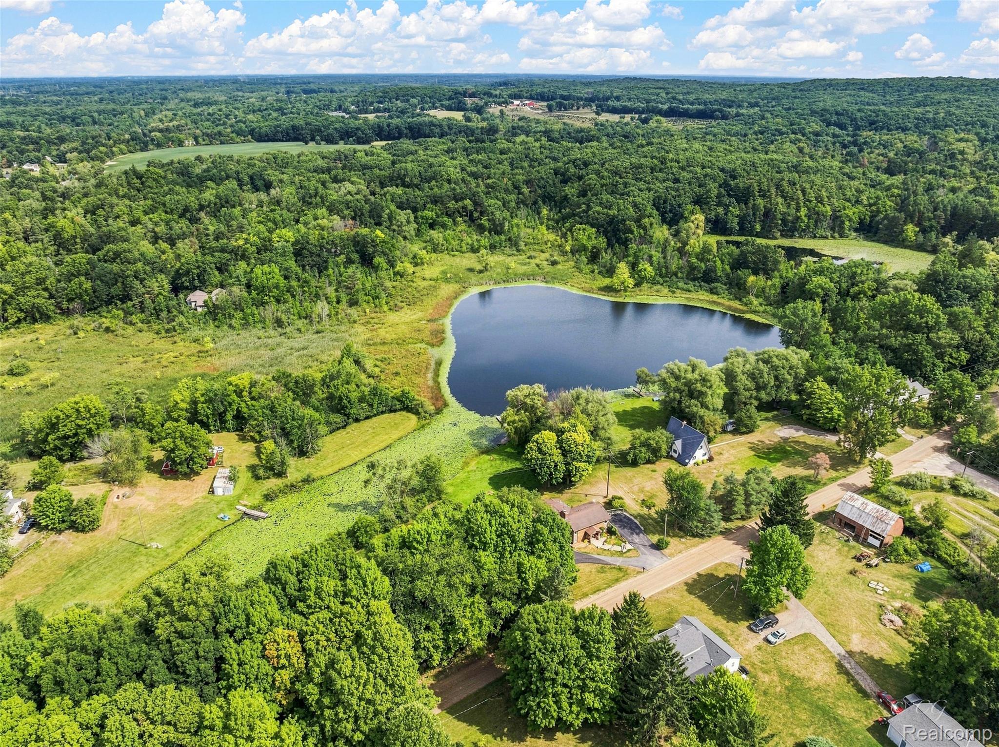 5880 Sawmill Lake Road