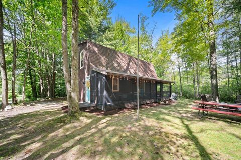 Tiny photo for 20308 Lakeview Drive, Burdell Township, MI 49688 (MLS # 71026013489)