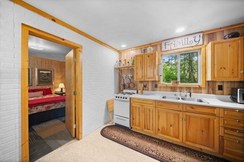 Tiny photo for 20308 Lakeview Drive, Burdell Township, MI 49688 (MLS # 71026013489)