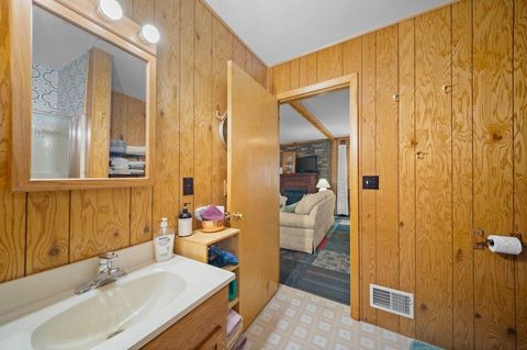 Tiny photo for 20308 Lakeview Drive, Burdell Township, MI 49688 (MLS # 71026013489)