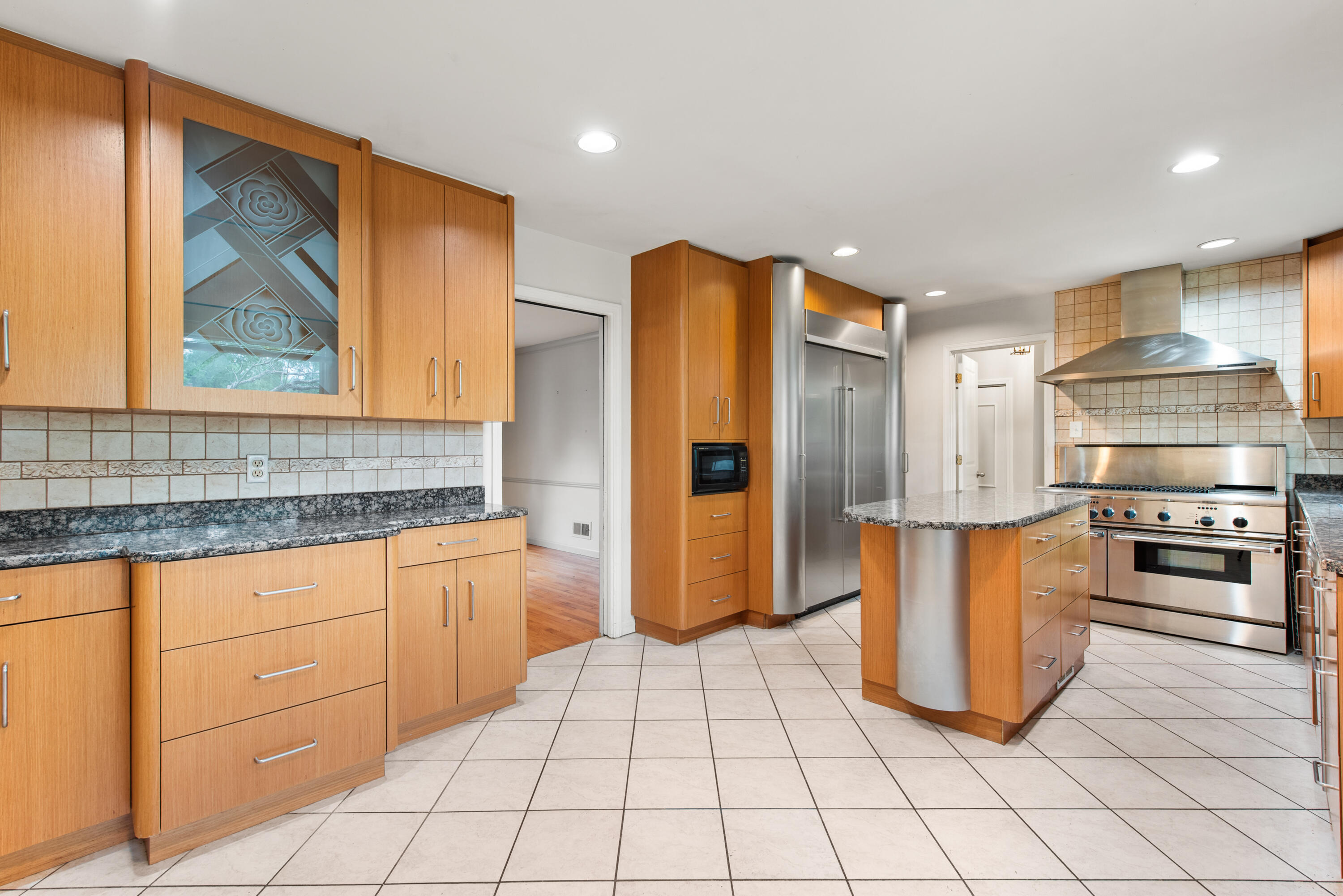 28355 Tavistock Trail