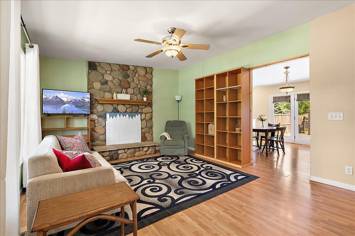 2171 Walking Horse Lane