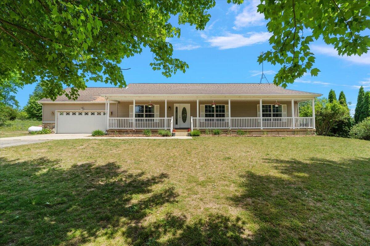 2171 Walking Horse Lane