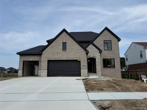 Photo of 17827 Biscayne Drive, Macomb Township, MI 48042 (MLS # 20261085550)