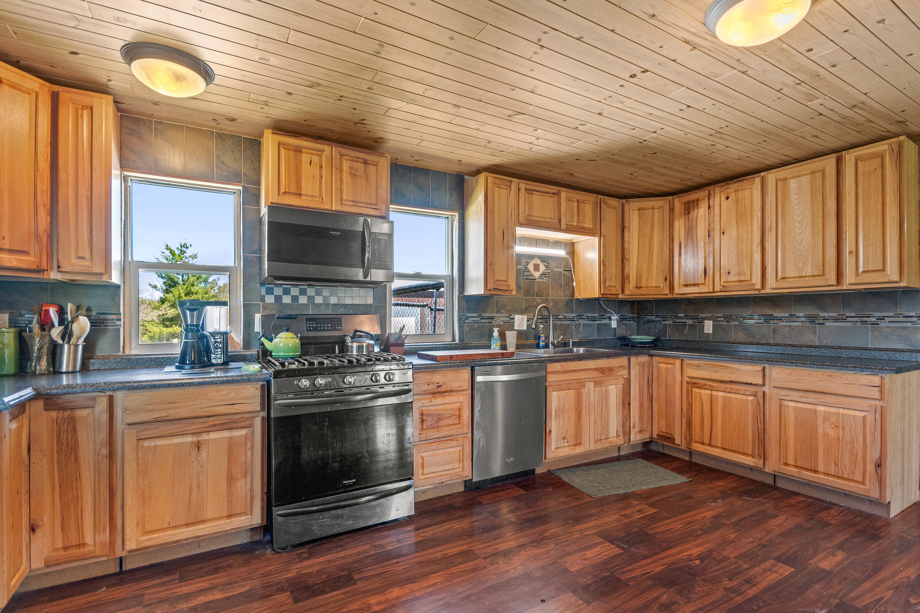 2495 Stitt Road