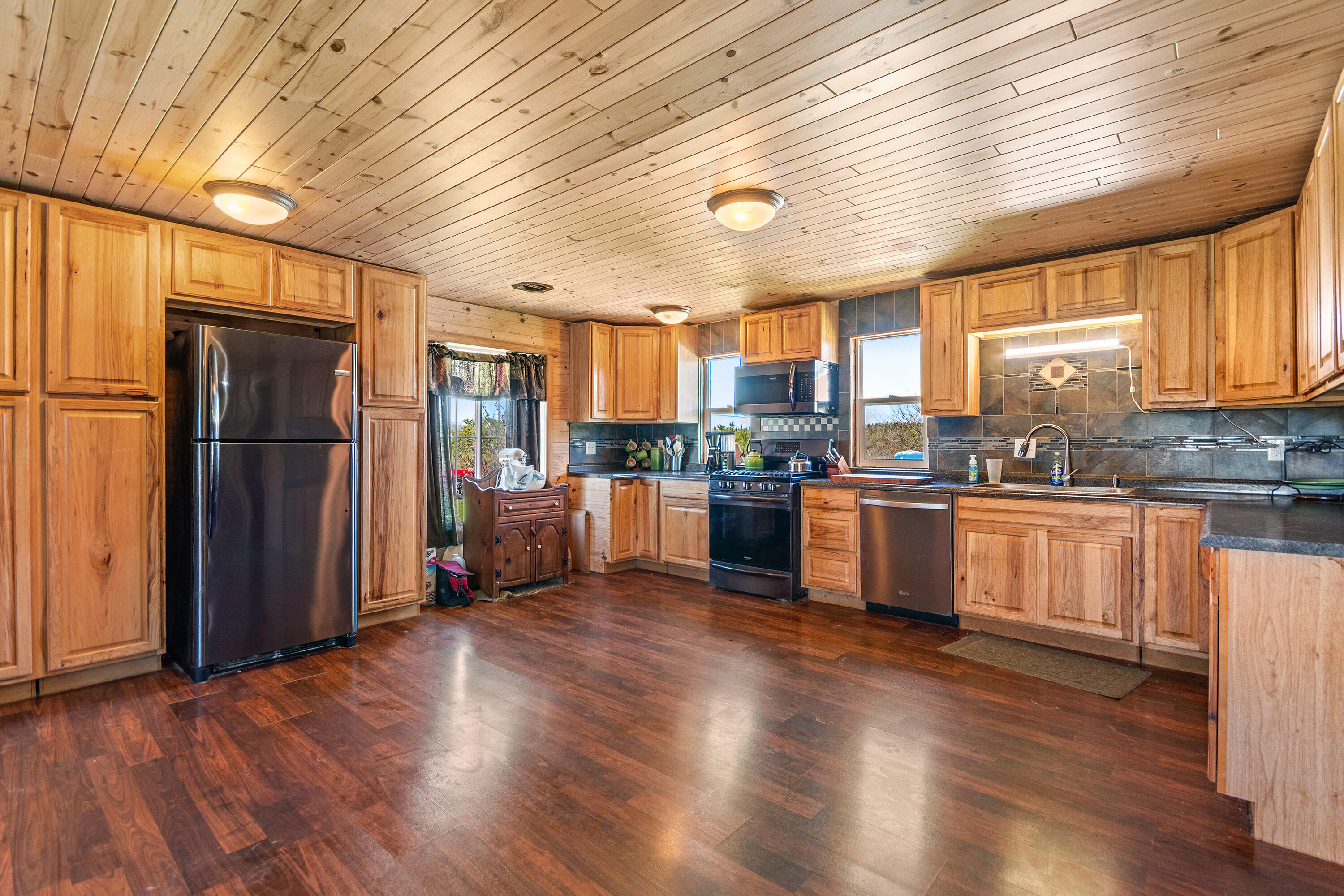 2495 Stitt Road