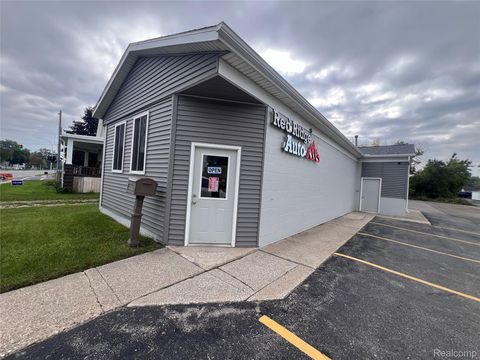 1612 Lapeer Avenue Port Huron City MI 48060