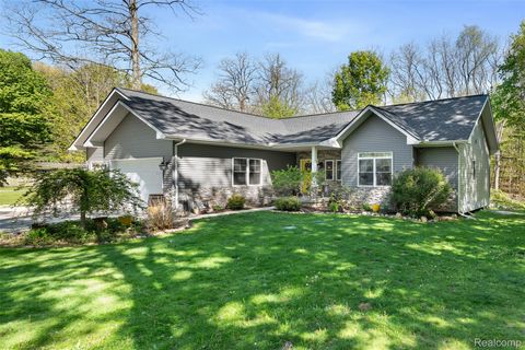 8306 Foster Road Clarkston City MI 48346