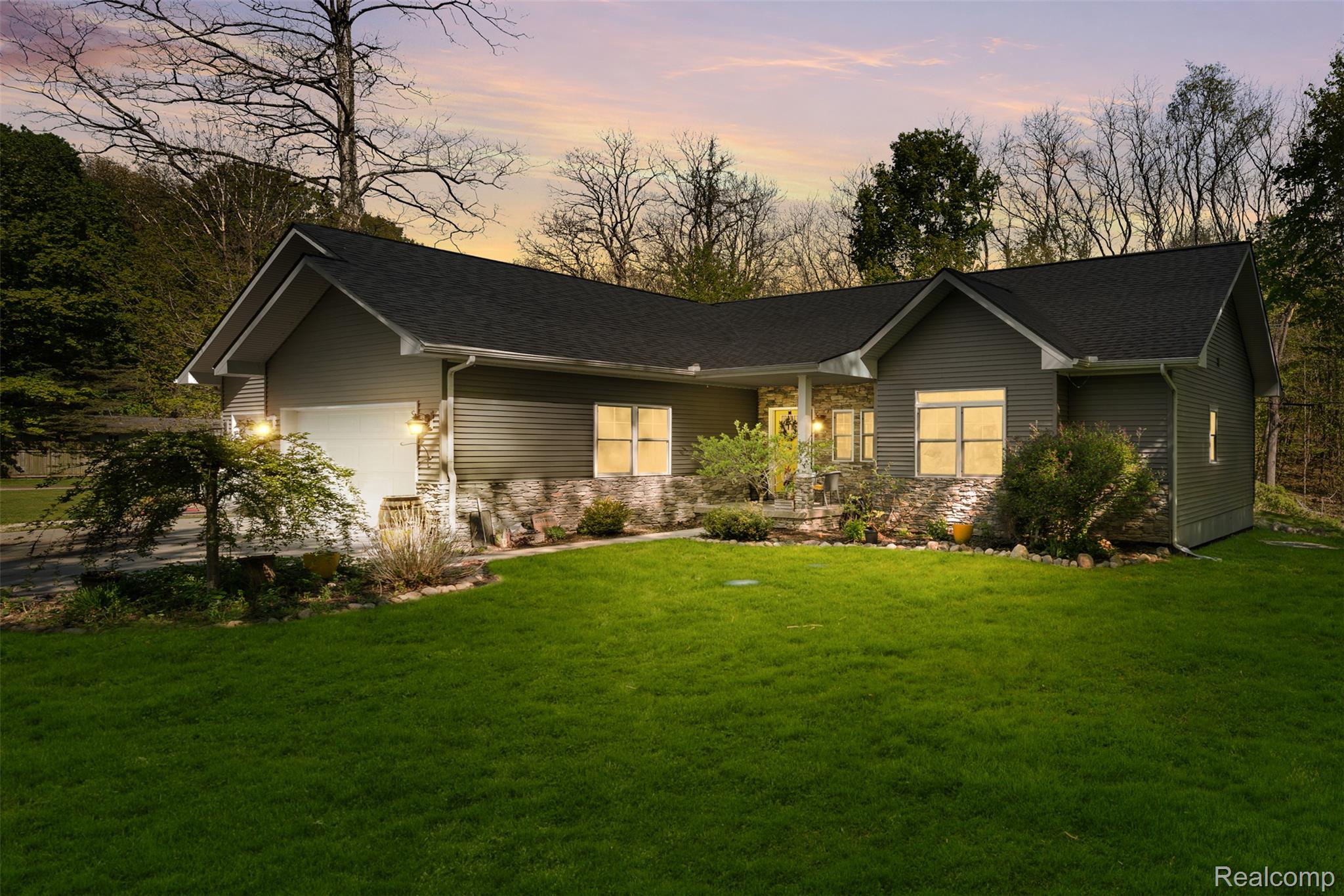 8306 Foster Road