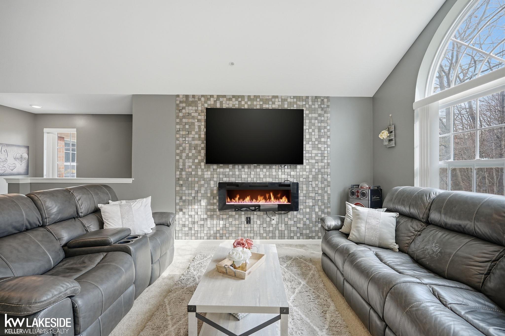 21972 Aberdeen Drive