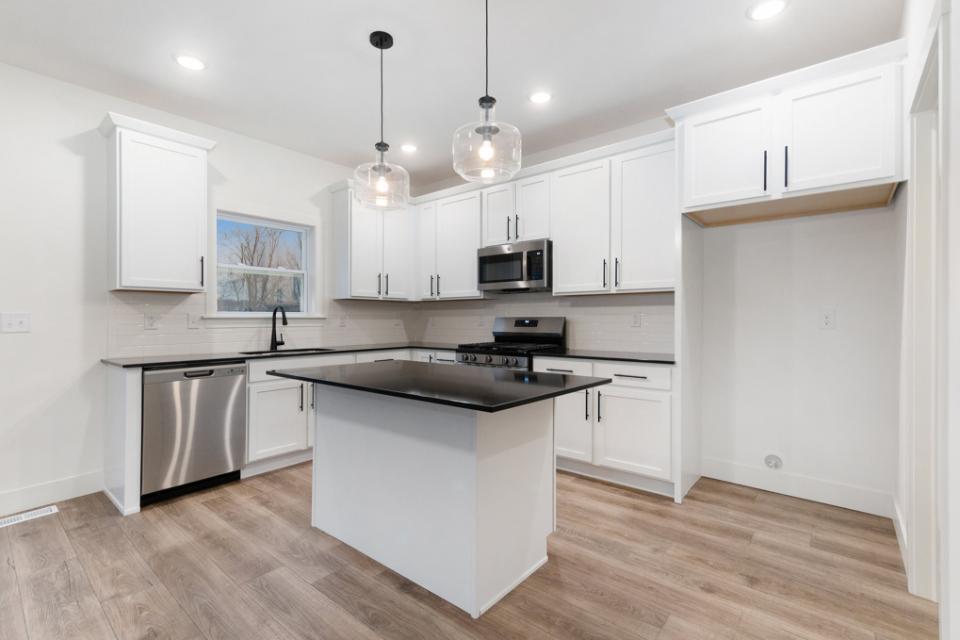 3224 Railtown Road SE