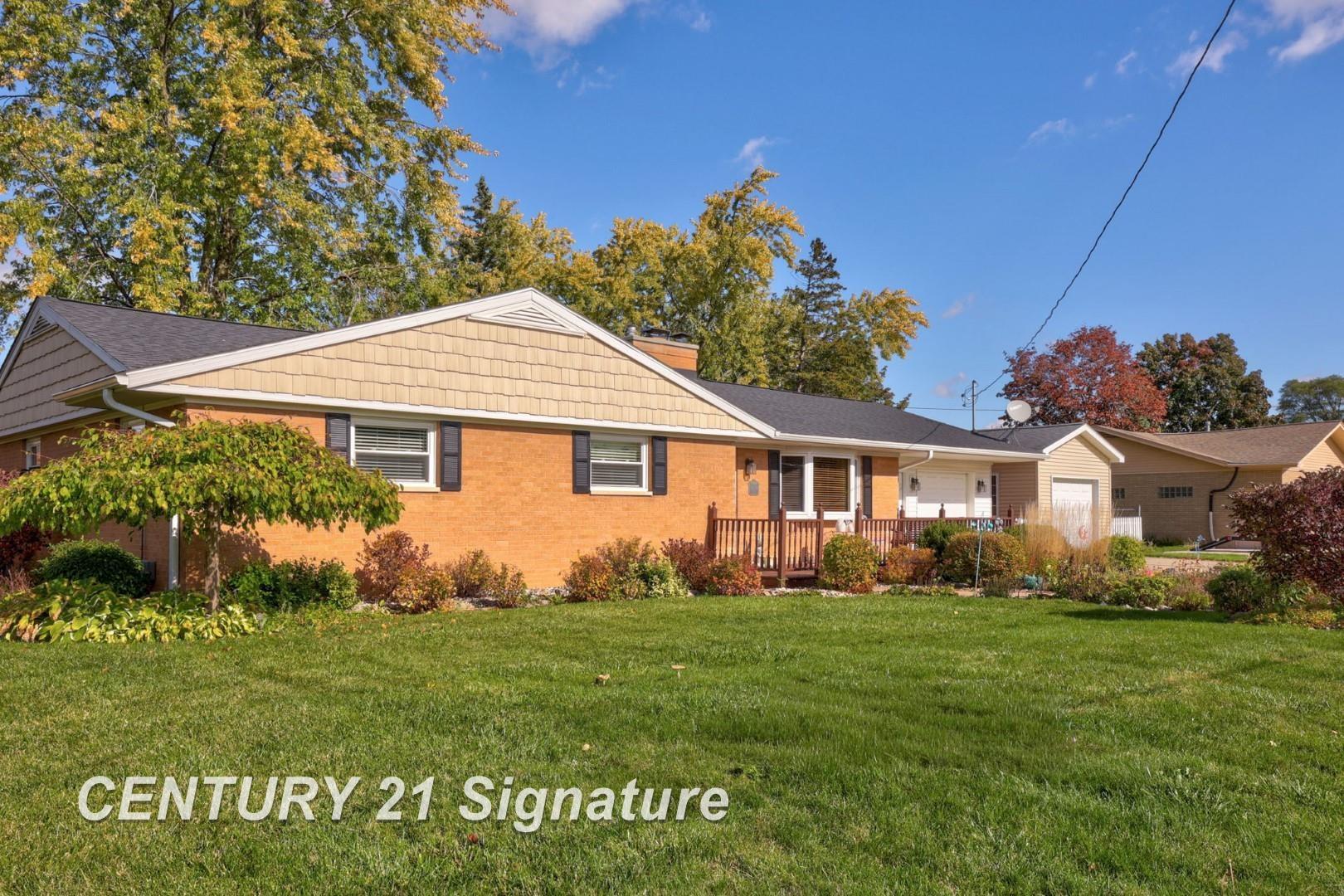 3646 Holly Lane