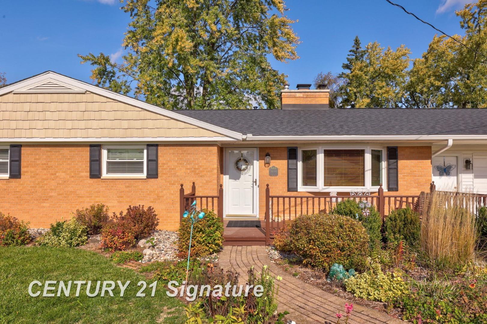3646 Holly Lane