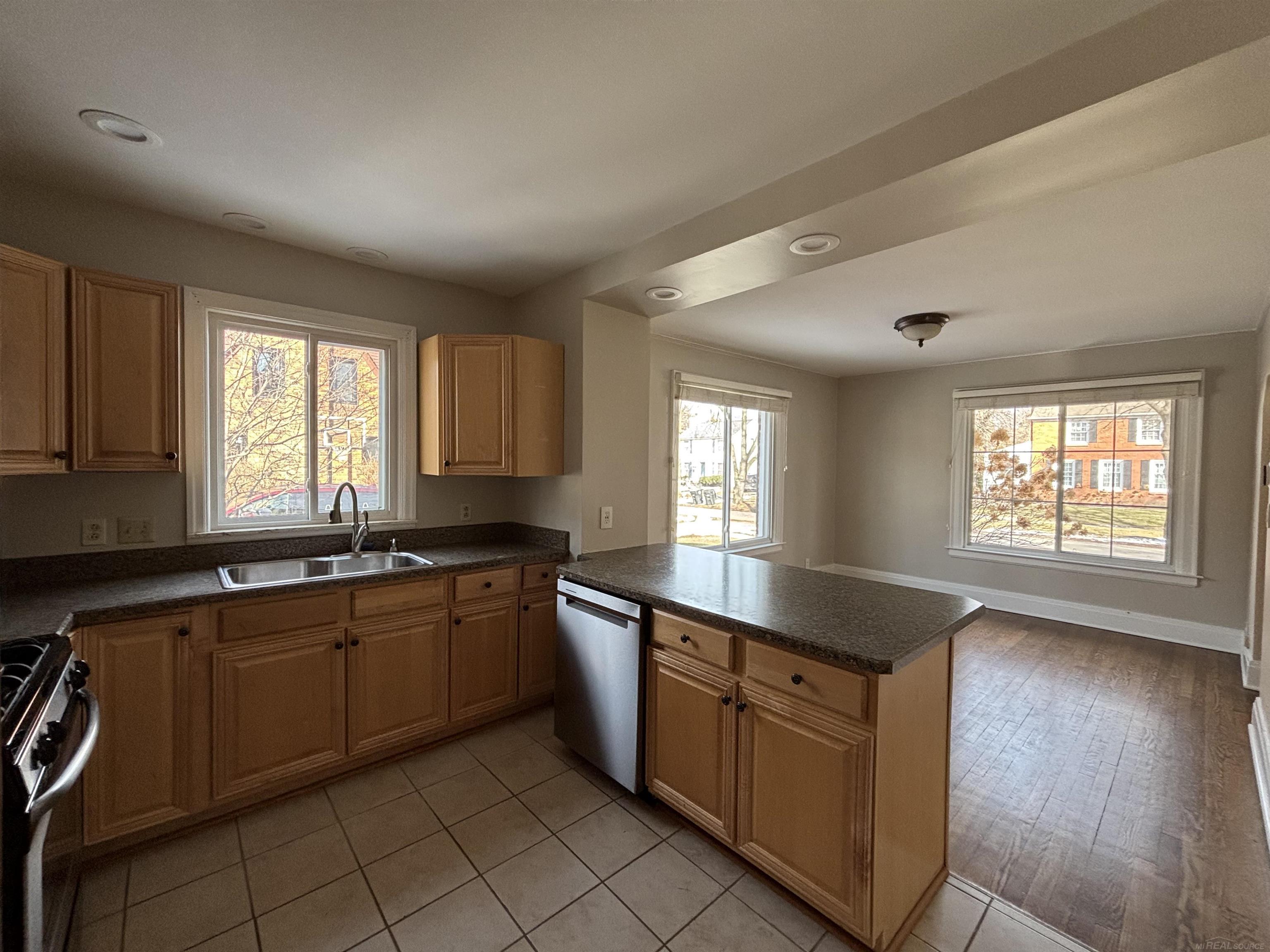 11325 Blackburn Street