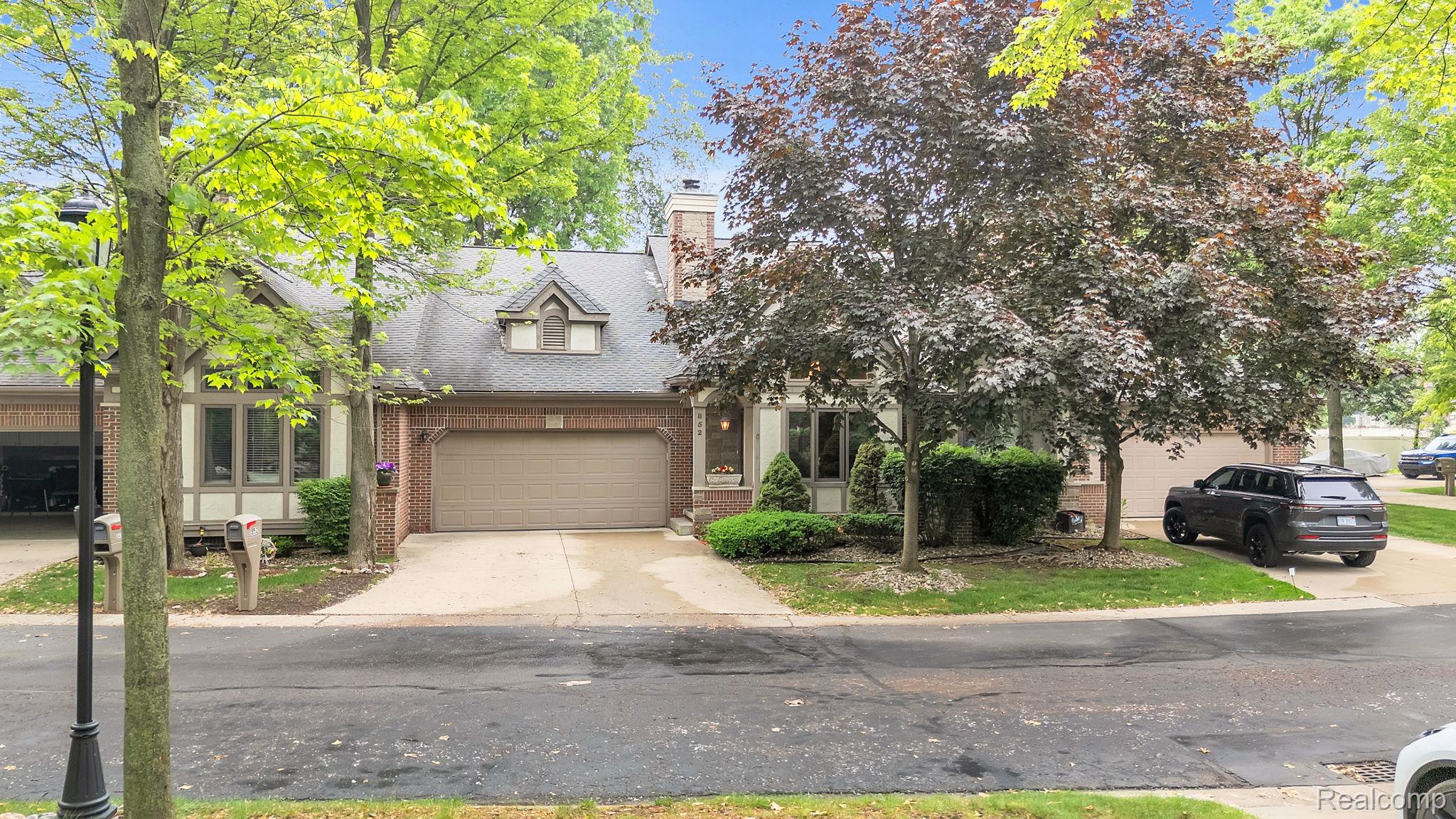 852 N Beech Daly Road