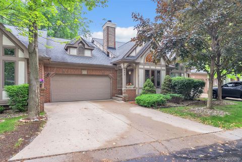 852 N Beech Daly Road Dearborn Heights City MI 48127