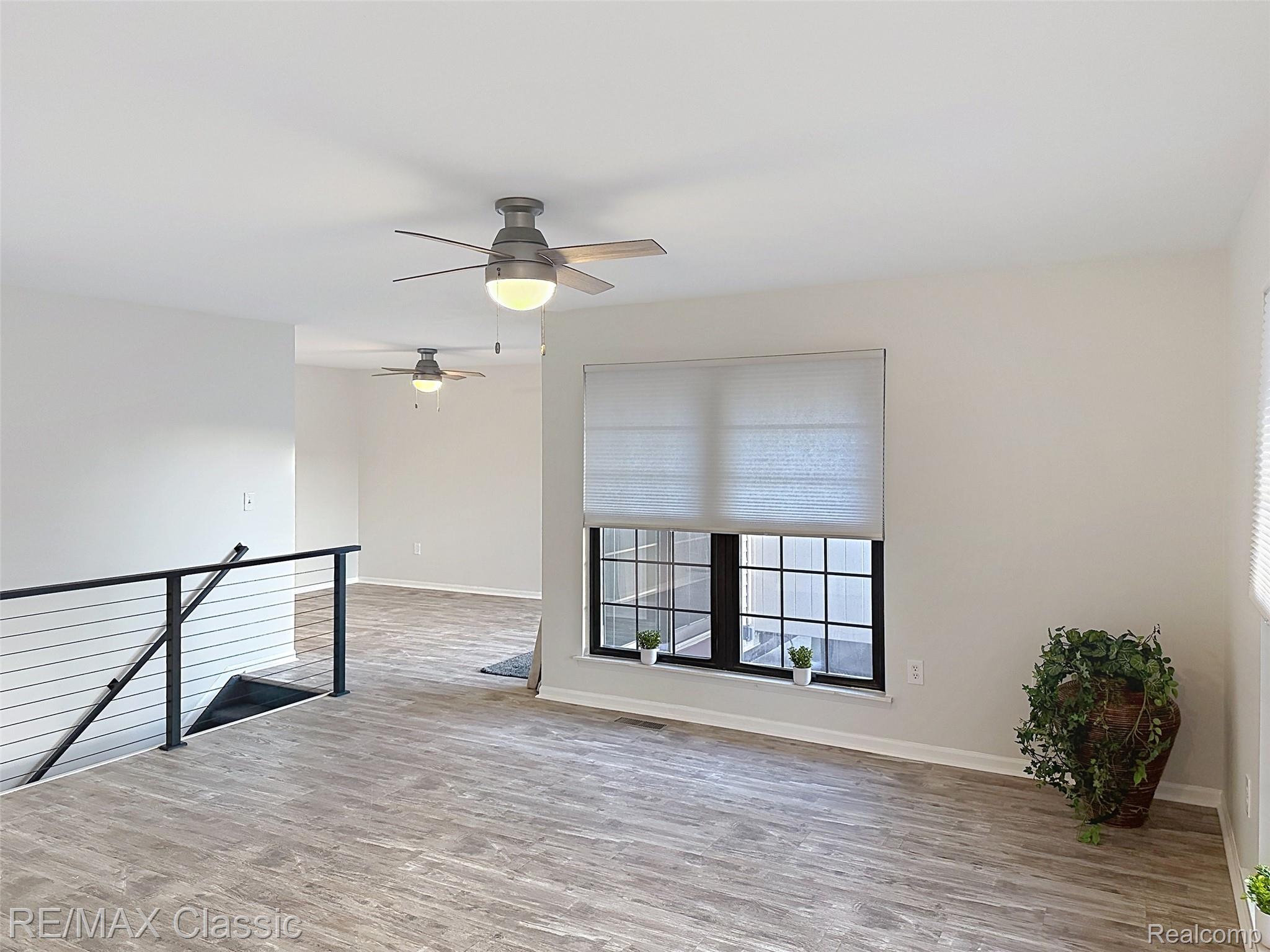 40241 Newport Drive