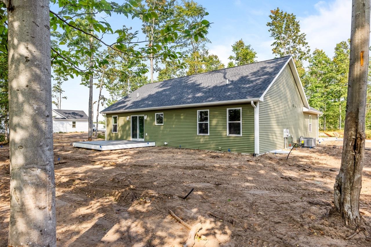 4441 LaMarche Circle