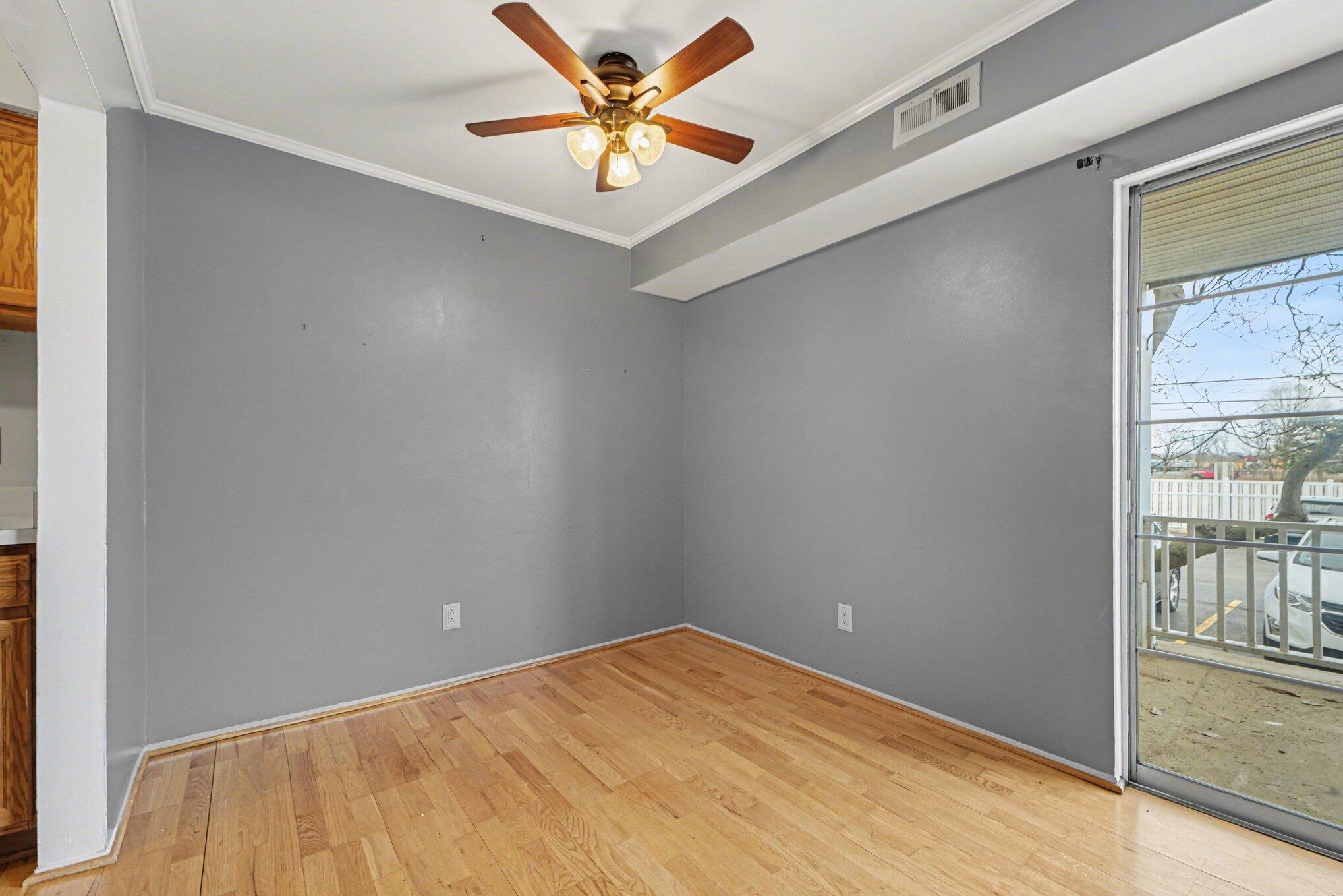 2070 Fort Street G-4