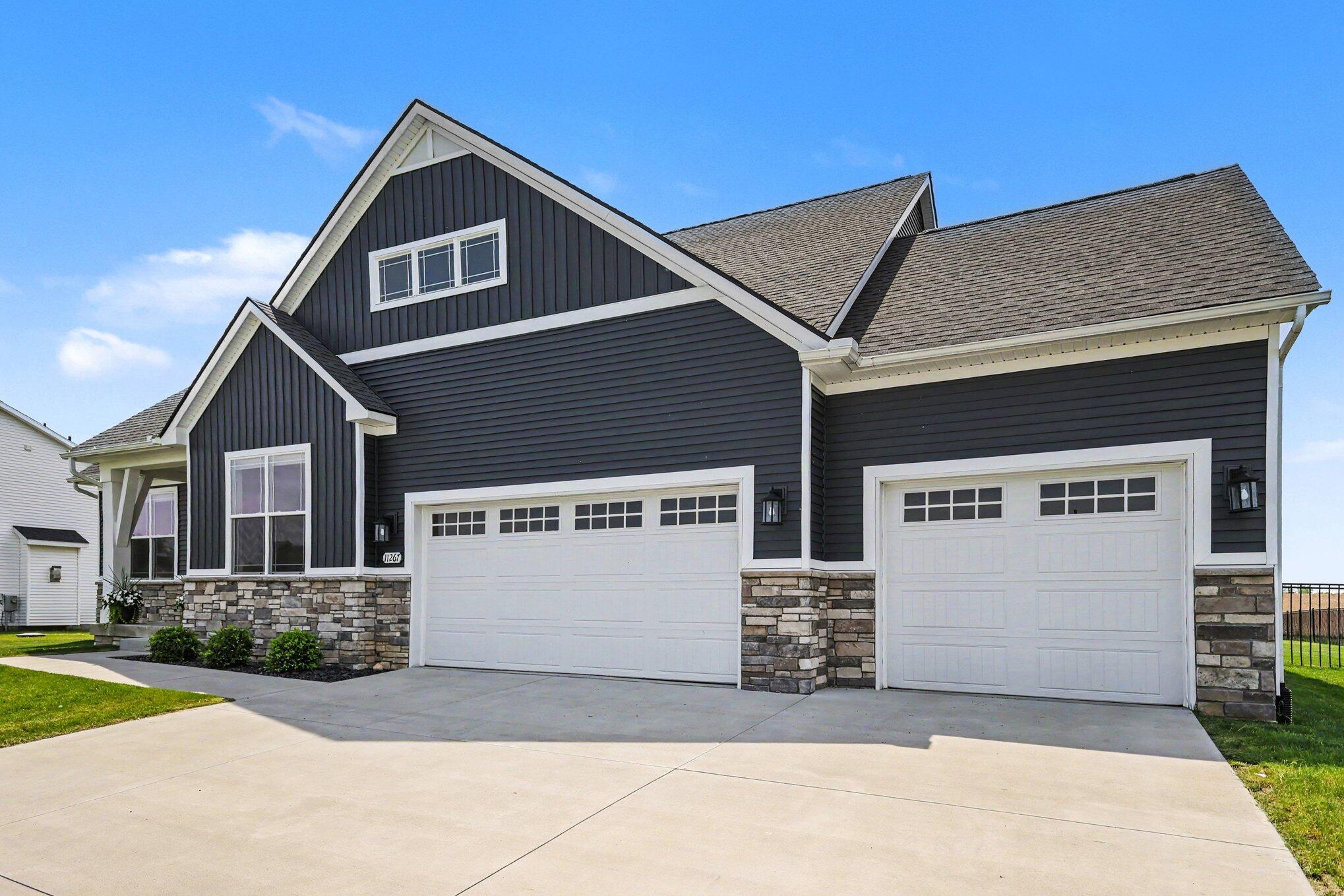 11267 Sand Hill Drive