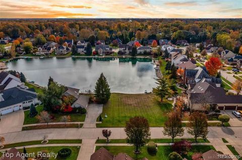 8804 Grace Street Shelby Charter Township MI 48317