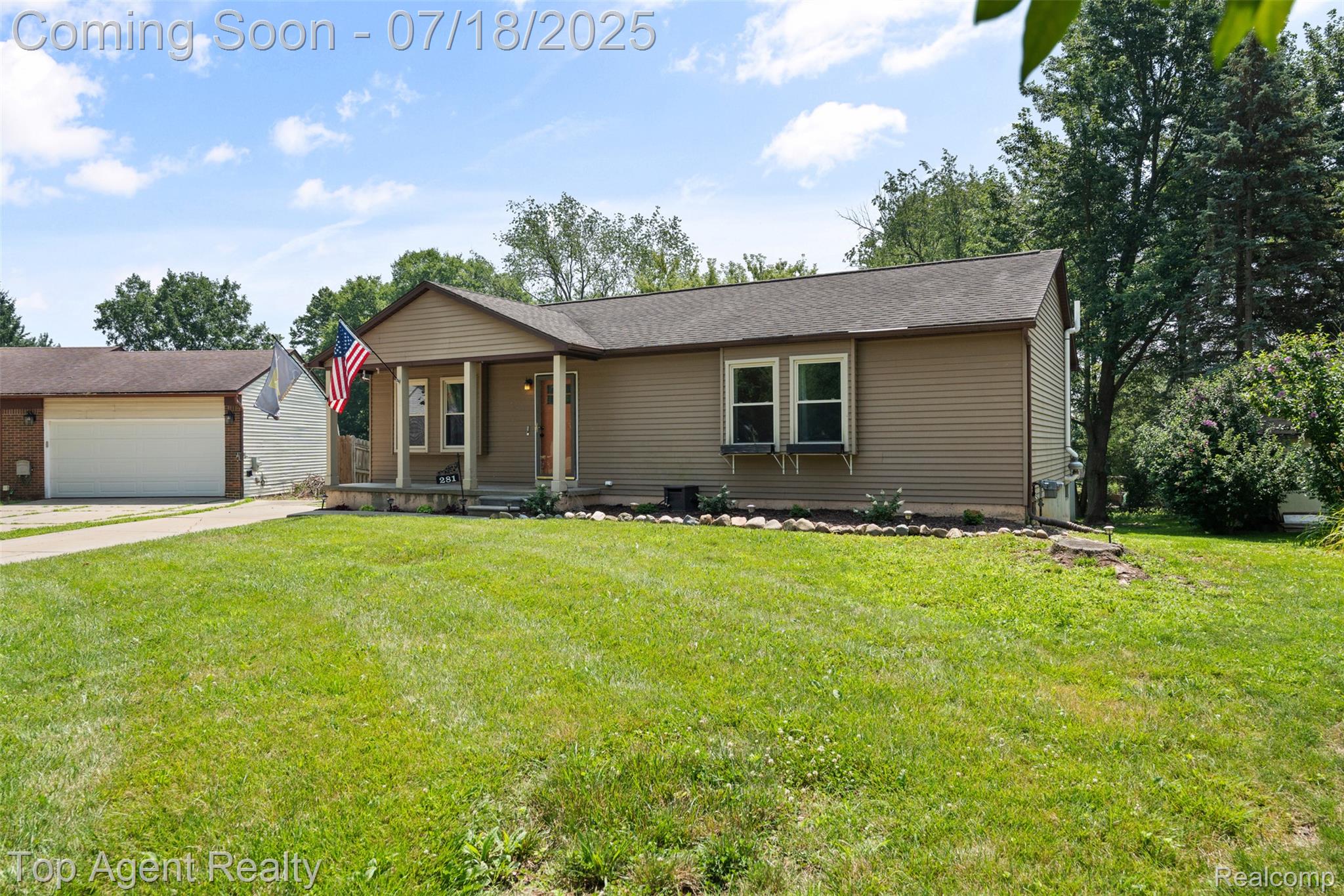 281 Woodlake Drive