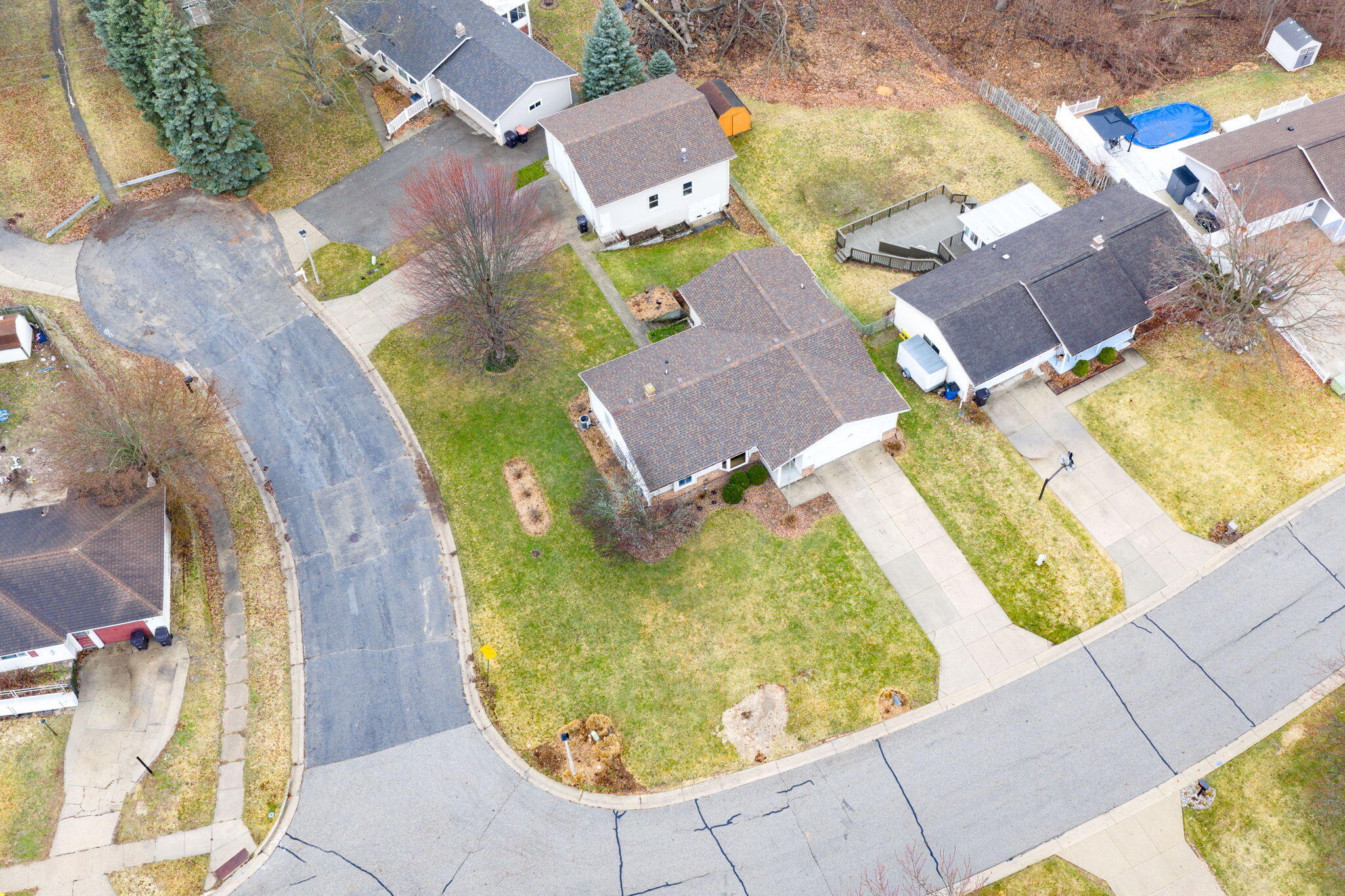 3351 Perry Avenue SW